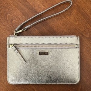 Kate Spade Laurel Way Wristlet in Rose Gold